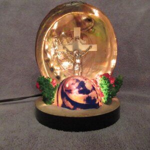 Vintage Abalone Shell TV Lamp Night Light Jesus Crucifix Shrine Lucite MCM 50s